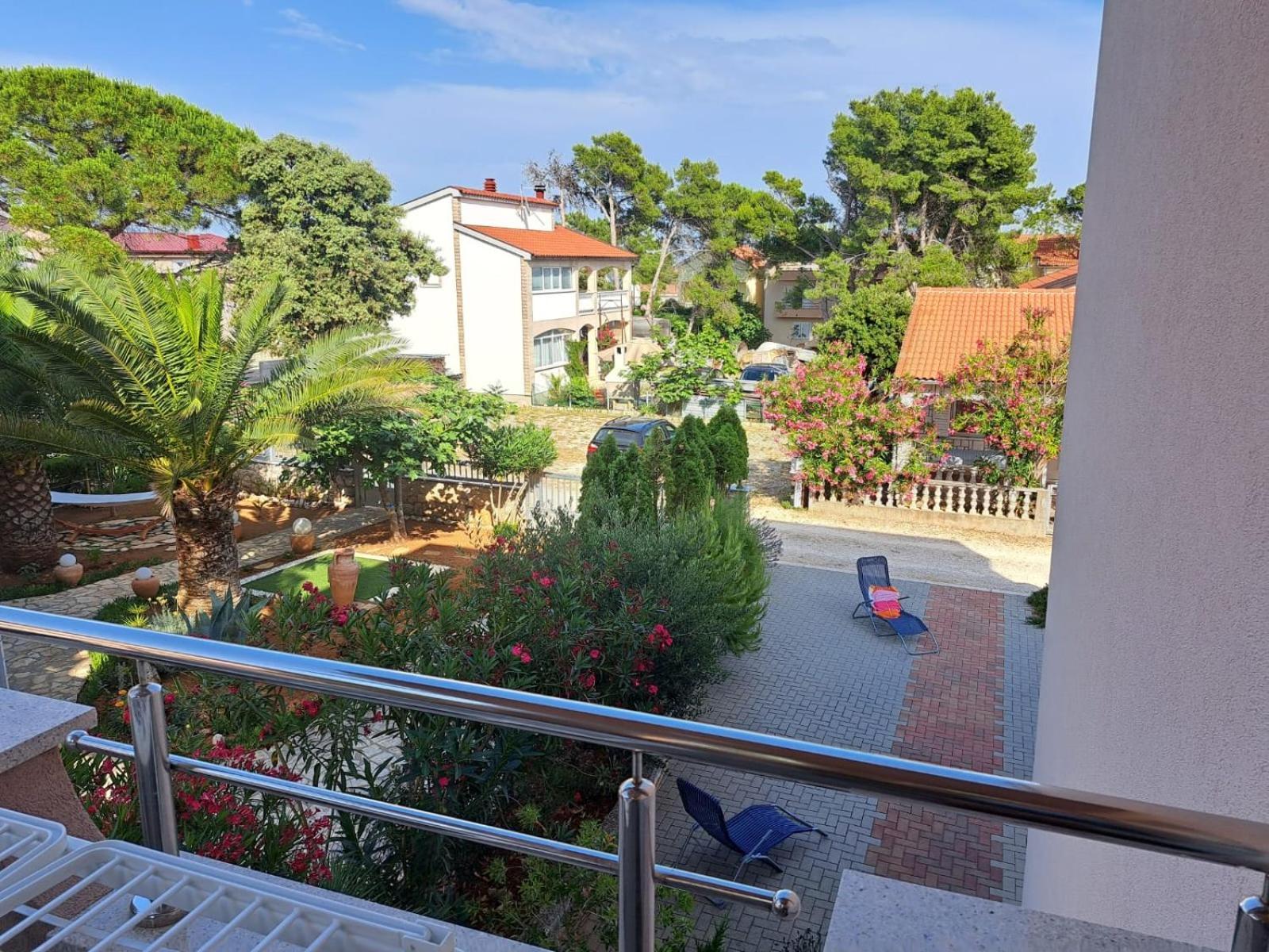 Apartmani Vukadin Vir Exterior foto